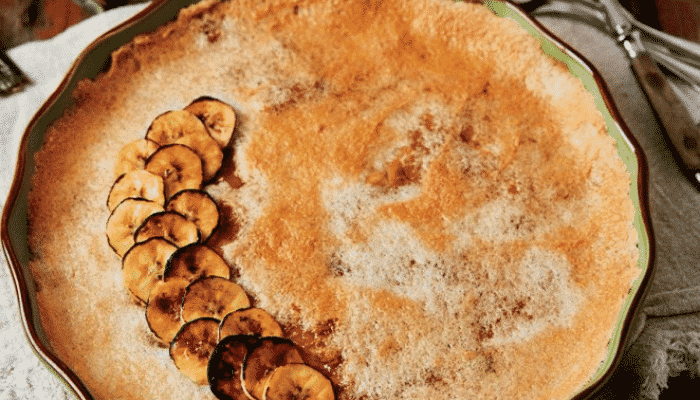 Torta de Banana com Creme de Paçoca 