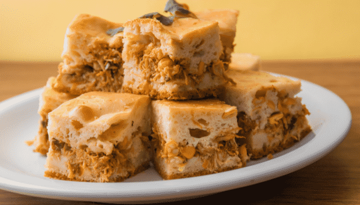 Torta de Frango com Batata Palha